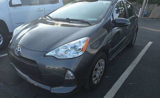 2013 Toyota Prius C TWO