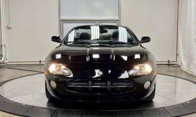 2005 Jaguar XK XK8