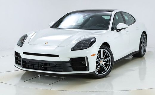 2025 Porsche Panamera