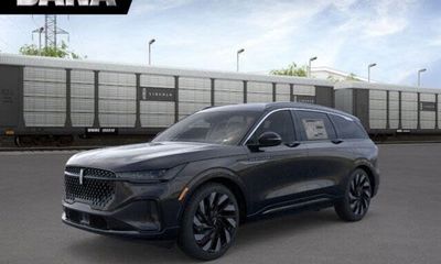 2026 Lincoln Nautilus BLK Label
