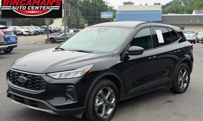 2025 Ford Escape ST Line