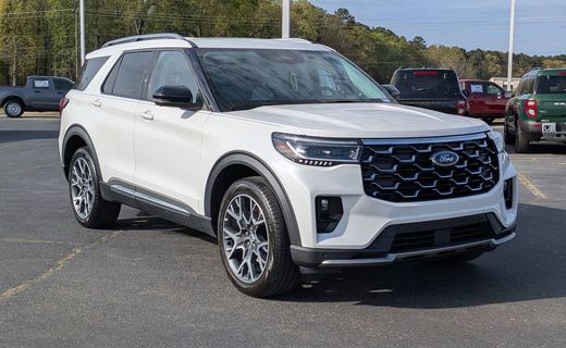 2025 Ford Explorer Platinum