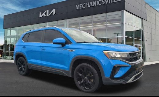 2023 Volkswagen Taos 4MOTION SE