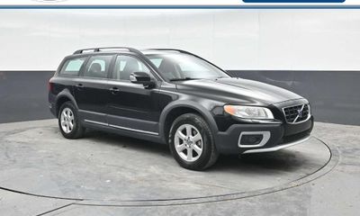 2008 Volvo XC70 32