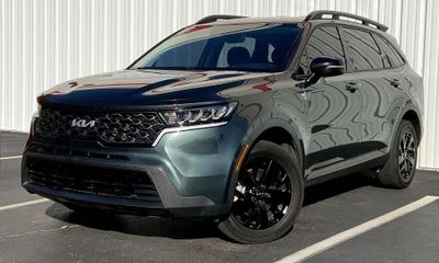 2022 Kia Sorento S