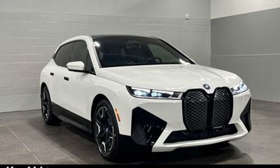 2024 BMW IX M60