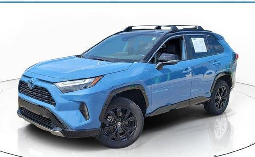 2024 Toyota RAV4 XSE