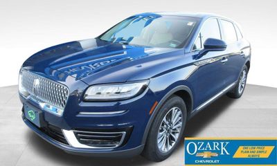 2020 Lincoln Nautilus Reserve