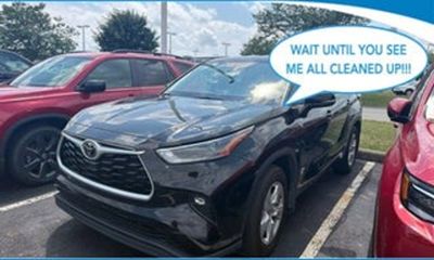 2022 Toyota Highlander LE
