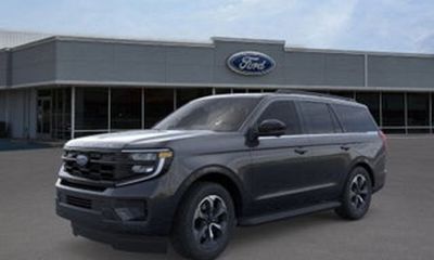 2026 Ford Expedition Active