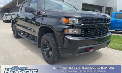 2022 Chevrolet Silverado LTD Trail Boss Custom