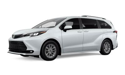 2026 Toyota Sienna XLE