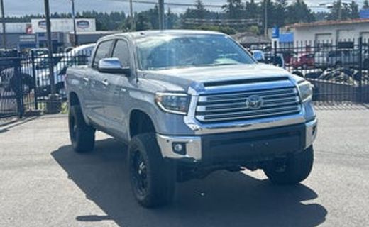 2018 Toyota Tundra SR5