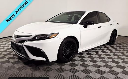 2021 Toyota Camry SE