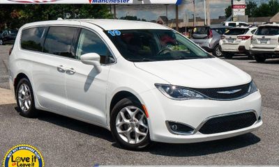 2019 Chrysler Pacifica Touring Plus