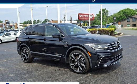 2024 Volkswagen Tiguan 4MOTION SEL Black