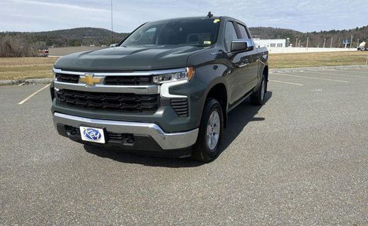 2025 Chevrolet Silverado LT