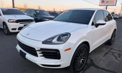 2022 Porsche Cayenne S