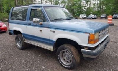 1990 Ford Bronco II XL