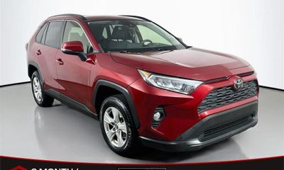 2019 Toyota RAV4 XLE Premium Canada