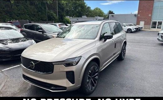 2026 Volvo XC90 Ultra Dark
