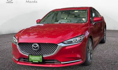 2018 Mazda MAZDA6 Signature