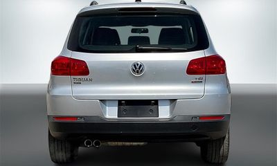 2018 Volkswagen Tiguan Limited 4MOTION Base