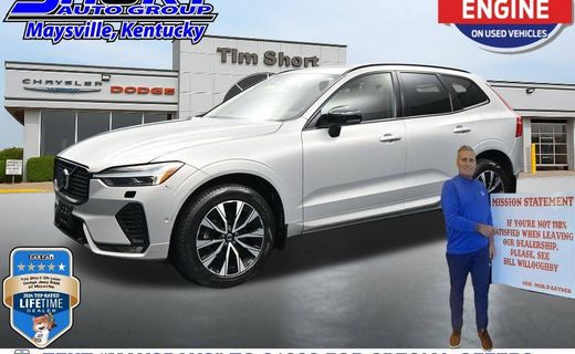 2023 Volvo XC60 Plus Dark