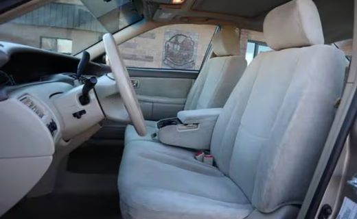 2000 Toyota Avalon XL