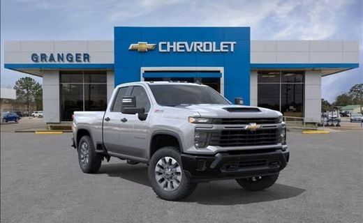2026 Chevrolet Silverado HD Custom