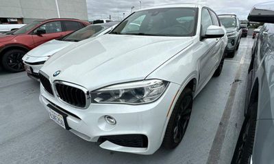2019 BMW X6 xDrive35i
