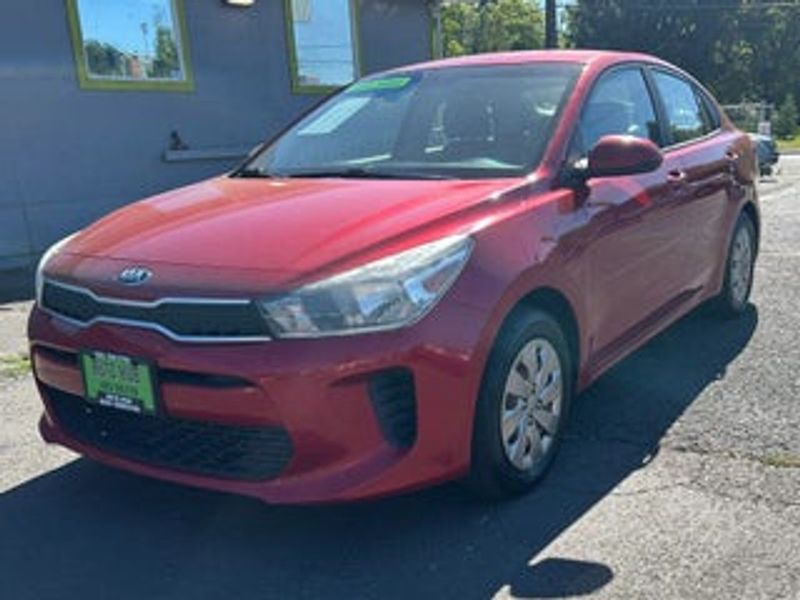 2018 Kia RIO — a typically priced live listing