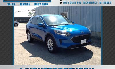 2021 Ford Escape SE Fhev