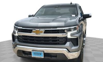 2023 Chevrolet Silverado LT