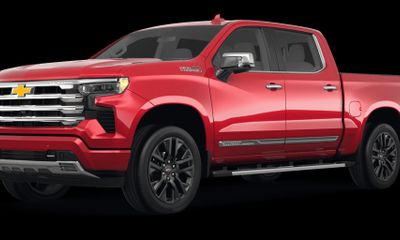 2023 Chevrolet Silverado High Country