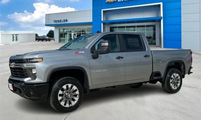2026 Chevrolet Silverado HD Custom
