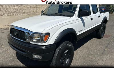 2002 Toyota Tacoma Deluxe