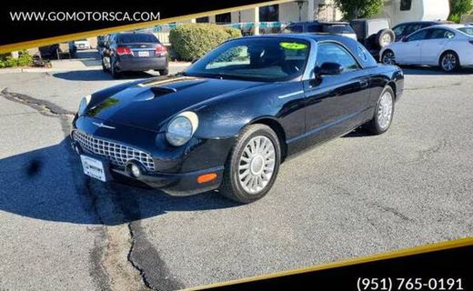 2005 Ford Thunderbird