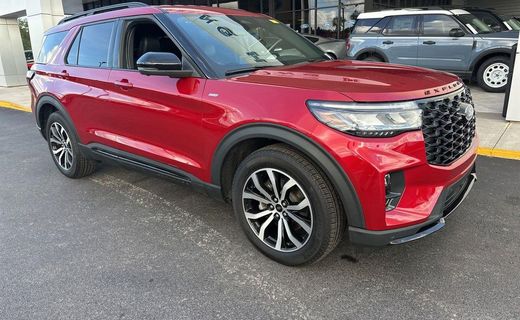 2025 Ford Explorer