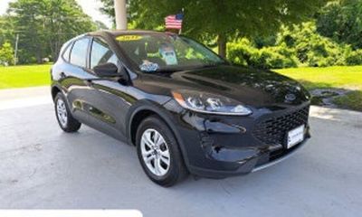 2022 Ford Escape S