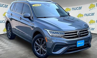 2024 Volkswagen Tiguan 4Motion SE Wolfsburg