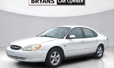 2002 Ford Taurus SE