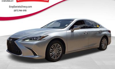 2022 Lexus ES 350 Base