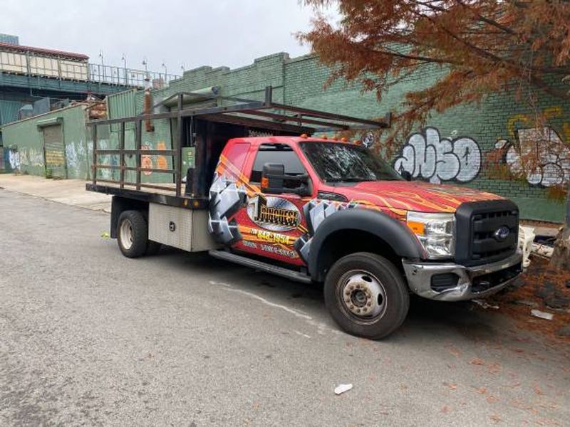 2013 Ford F 550 — a typically priced live listing