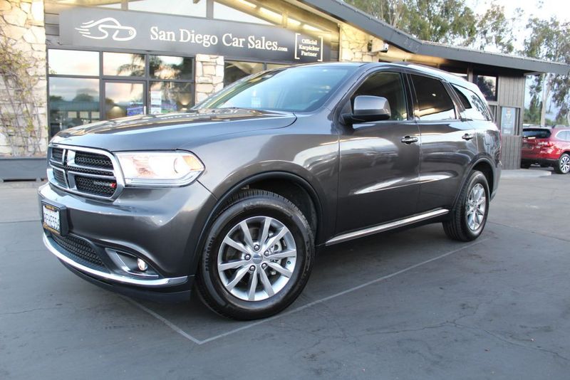 2018 Dodge Durango — a typically priced live listing