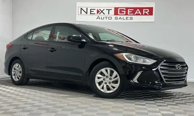 2018 Hyundai Elantra SE