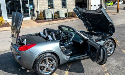 2007 Pontiac Solstice Base