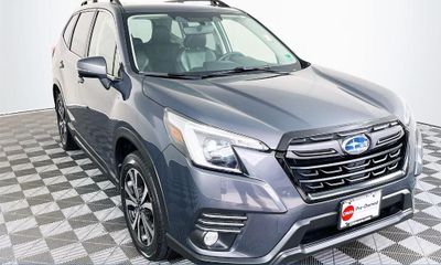 2023 Subaru Forester Limited ES Base