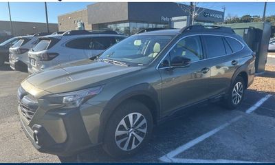 2025 Subaru Outback Premium