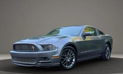 2013 Ford Mustang V6 Coupe